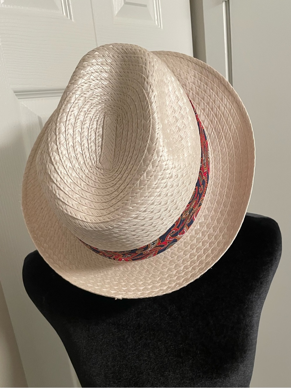 Haband Natural Straw Fedora with Red Paisley Band